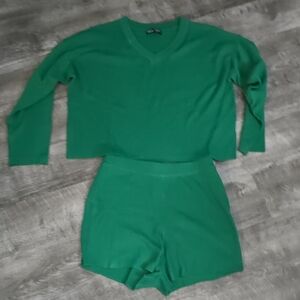 SHEIN Green V-Neck Sweater Set